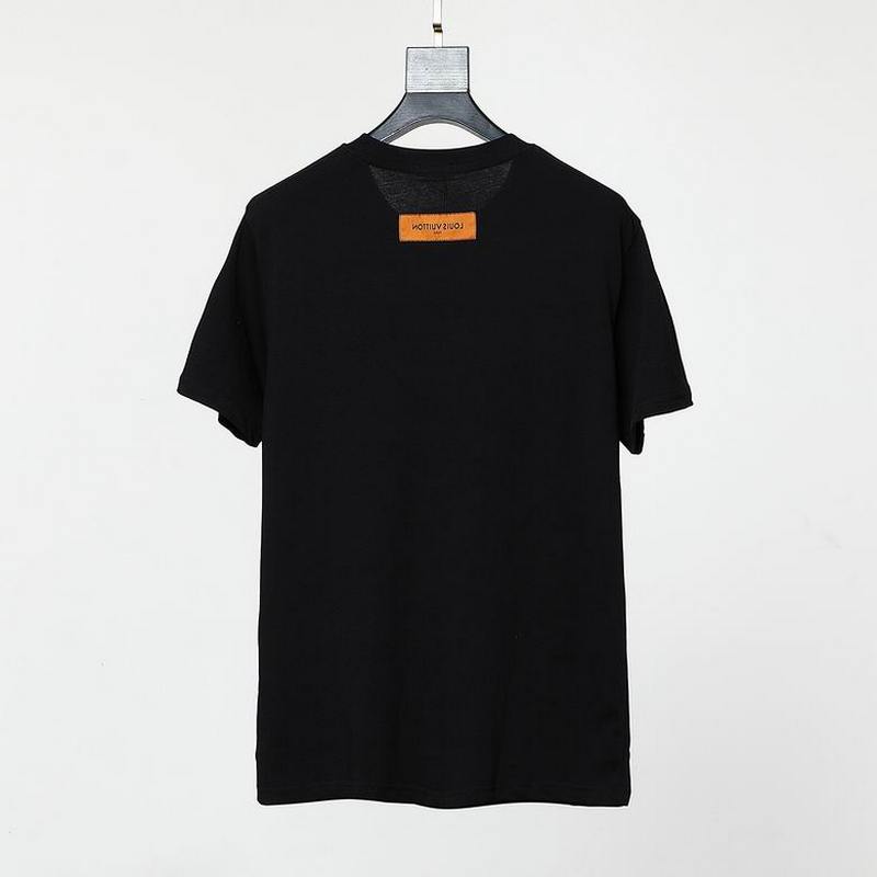 Louis Vuitton Men's T-shirts 656